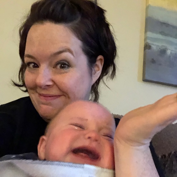 Meet your Posher, Jenn - Picture 3 of 8